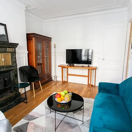 Le Bon Marche & St Germain - 2Br - Cityapartmentstay * Paryż