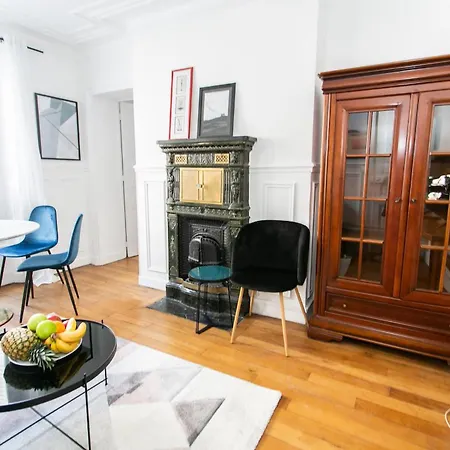 Apartament Le Bon Marche & St Germain - 2Br - Cityapartmentstay Paryż